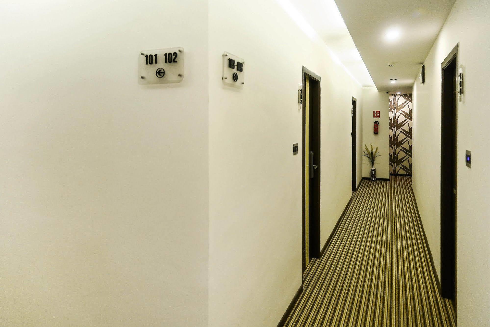 โรงแรมเดอะ สปิน เชนไน ภายนอก รูปภาพ